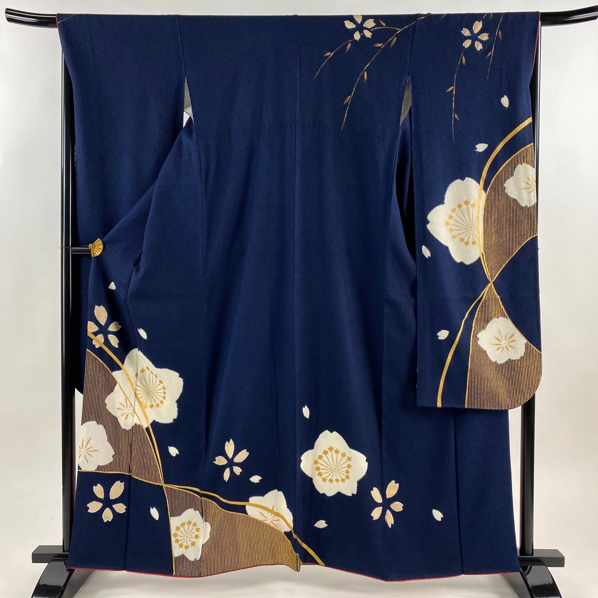 振袖 身丈161 cm 裄丈67 M 袷 桜 金彩 絞り 紺色 正絹 秀品