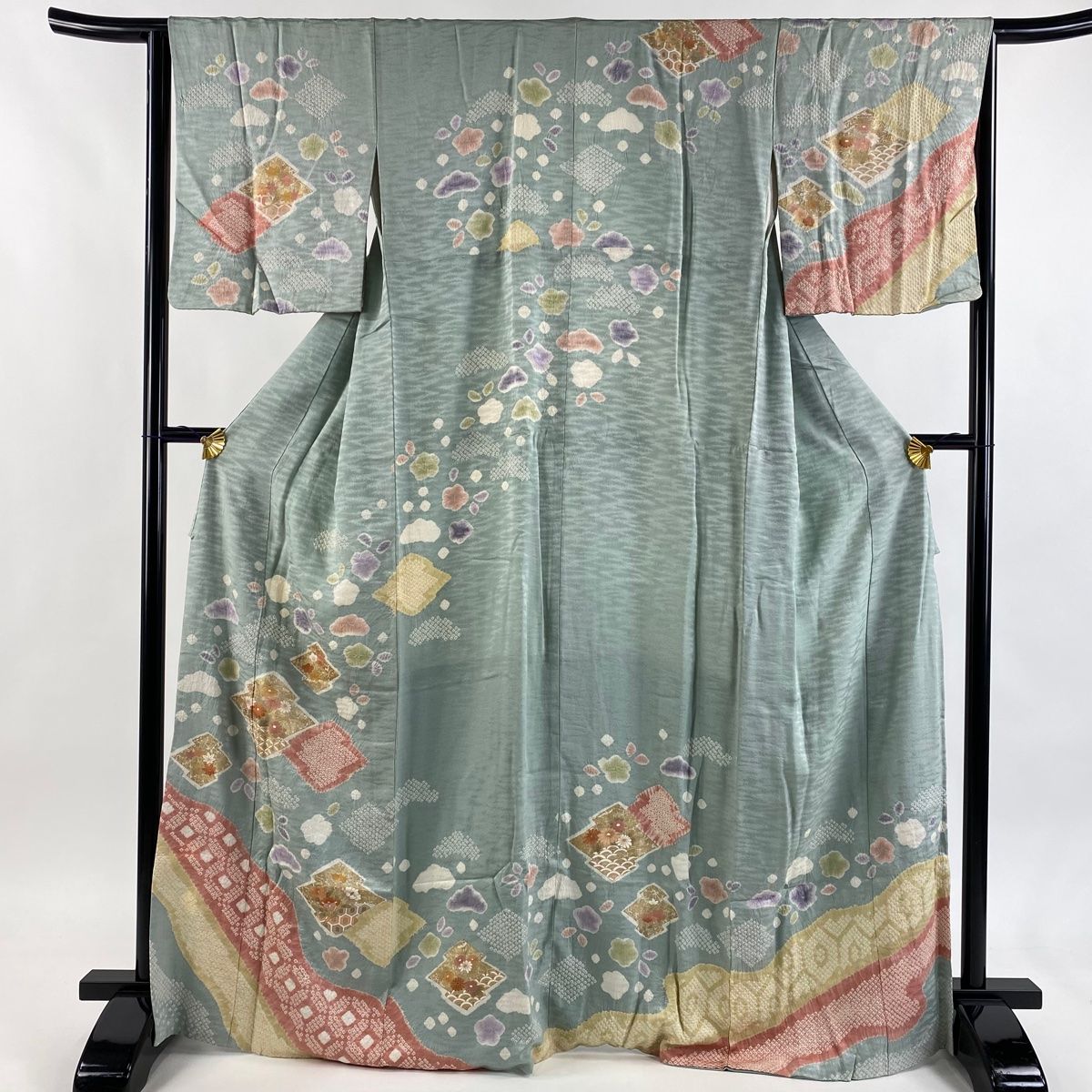 訪問着 身丈169 cm 裄丈65 5 M 袷 松皮菱 菊 金彩 絞り 薄緑 正絹 秀品