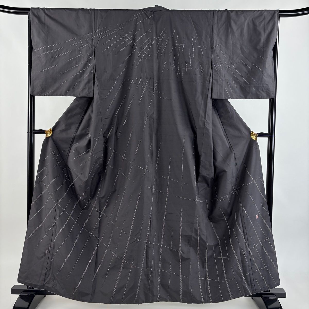 訪問着 身丈161 cm 裄丈66 M 袷 背抜き 落款 幾何学 刺し子 黒灰 正絹