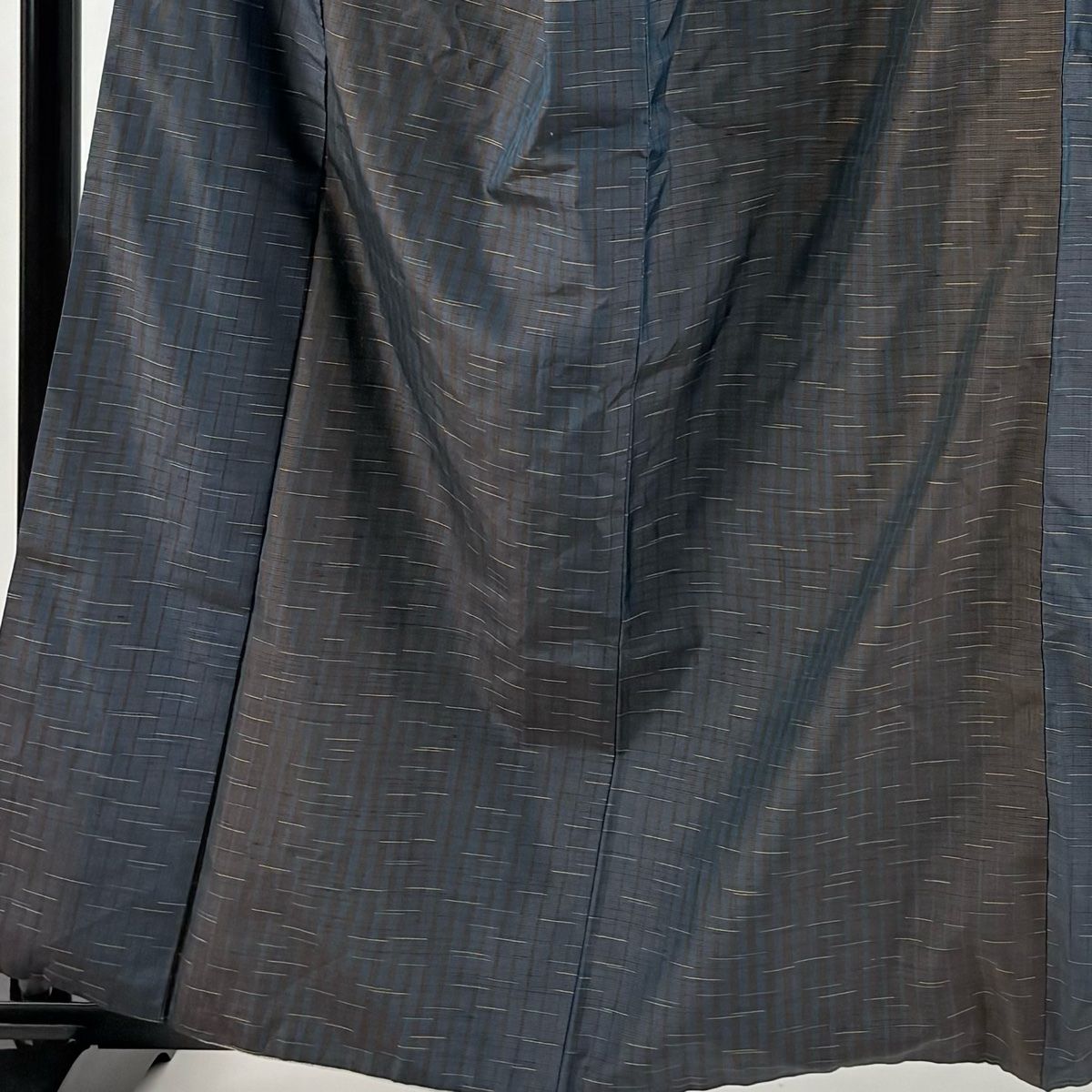 紬 身丈161 cm 裄丈67 M 袷 縞 幾何学 紺色 正絹