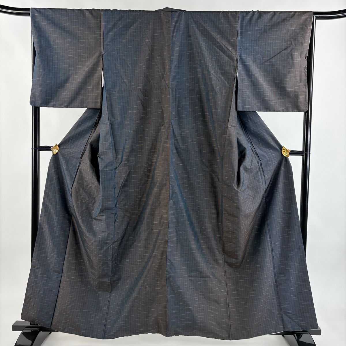 紬 身丈161 cm 裄丈67 M 袷 縞 幾何学 紺色 正絹