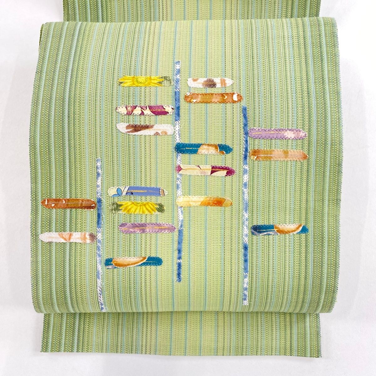 名古屋帯 秀品 松葉仕立て 八寸名古屋帯 縞 草花 金銀彩 薄緑 正絹