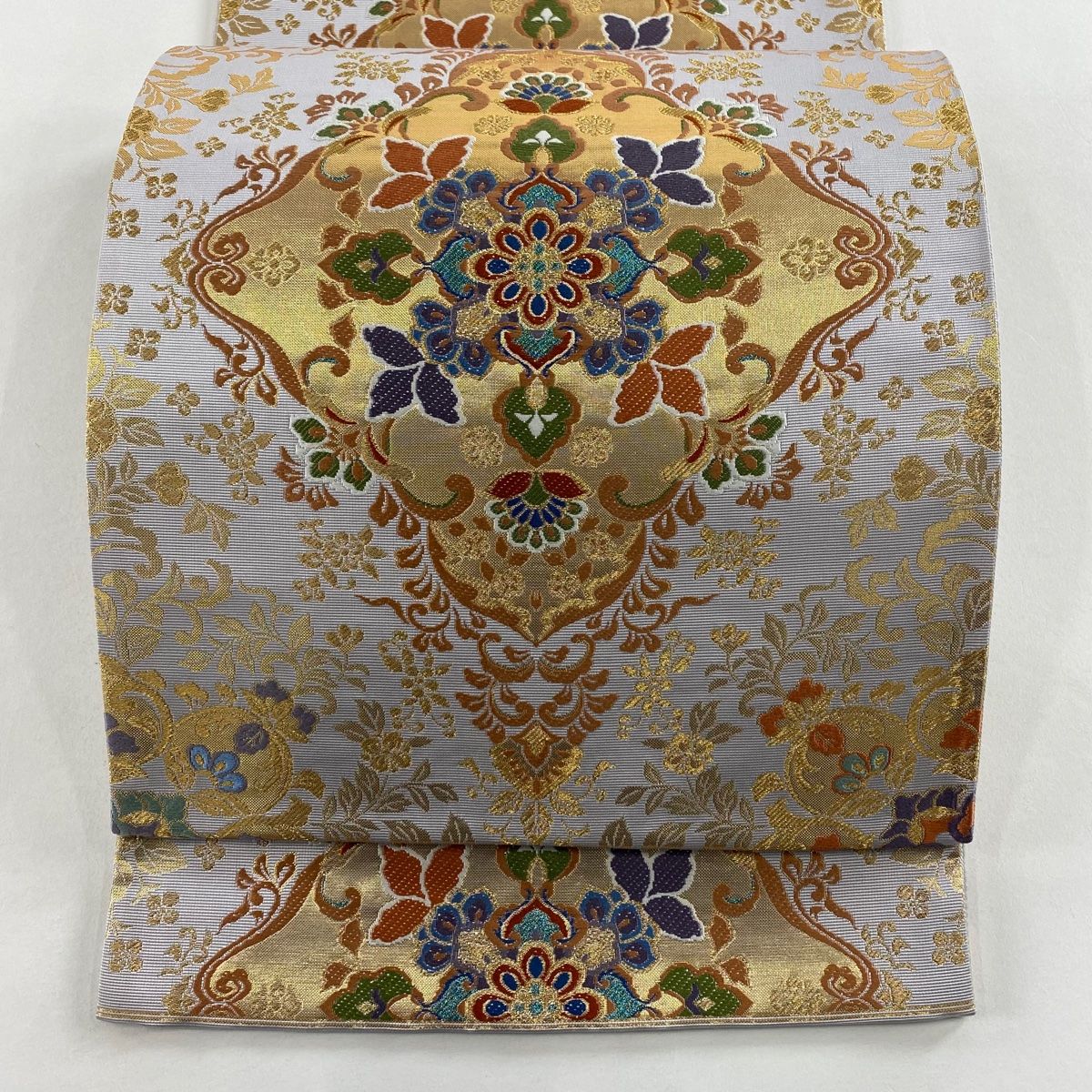 袋帯 秀品 華文 花唐草 唐織 箔 灰色 六通 正絹