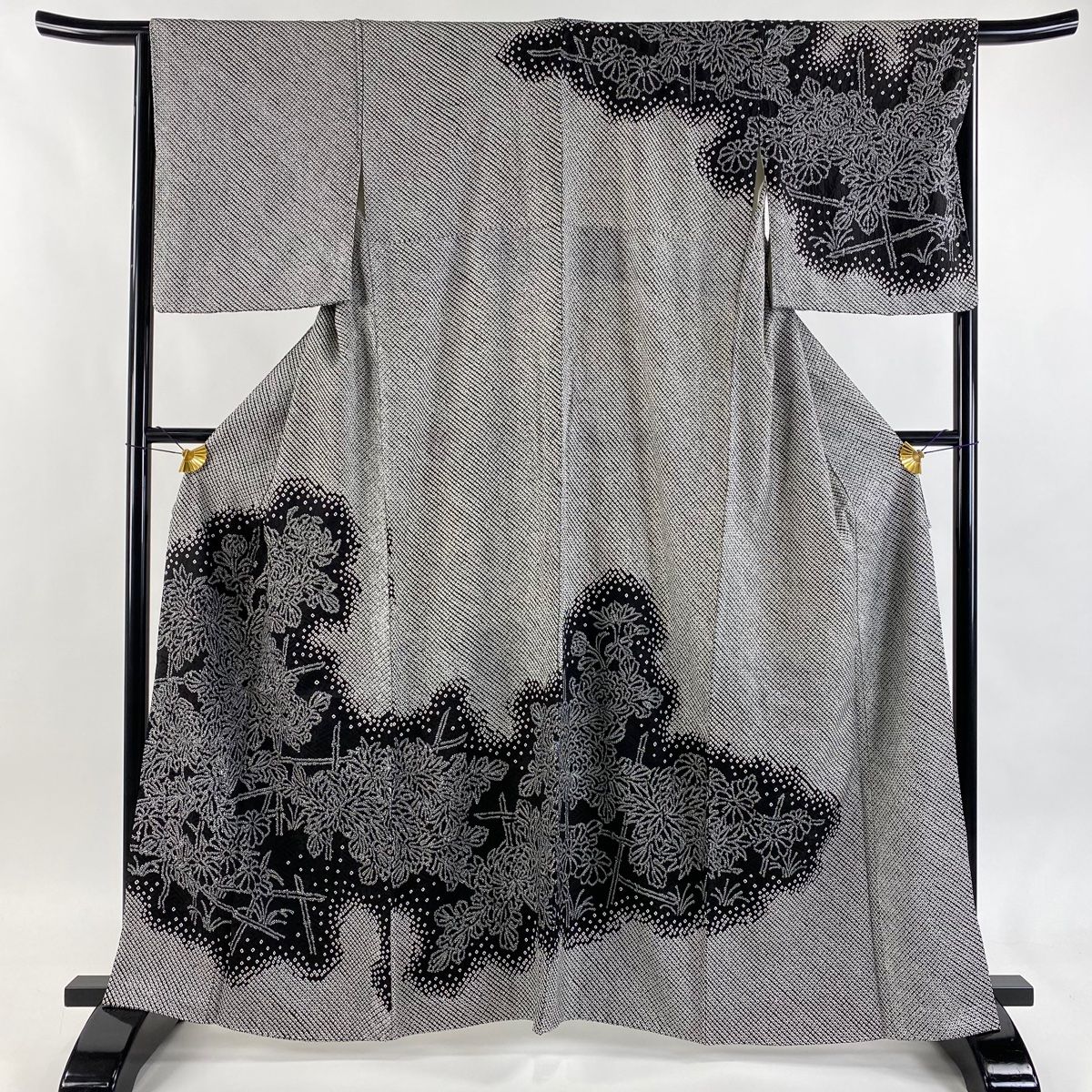 訪問着 身丈162.5 cm 裄丈64.5 M 袷 菊 草花 総絞り 黒 正絹 秀品