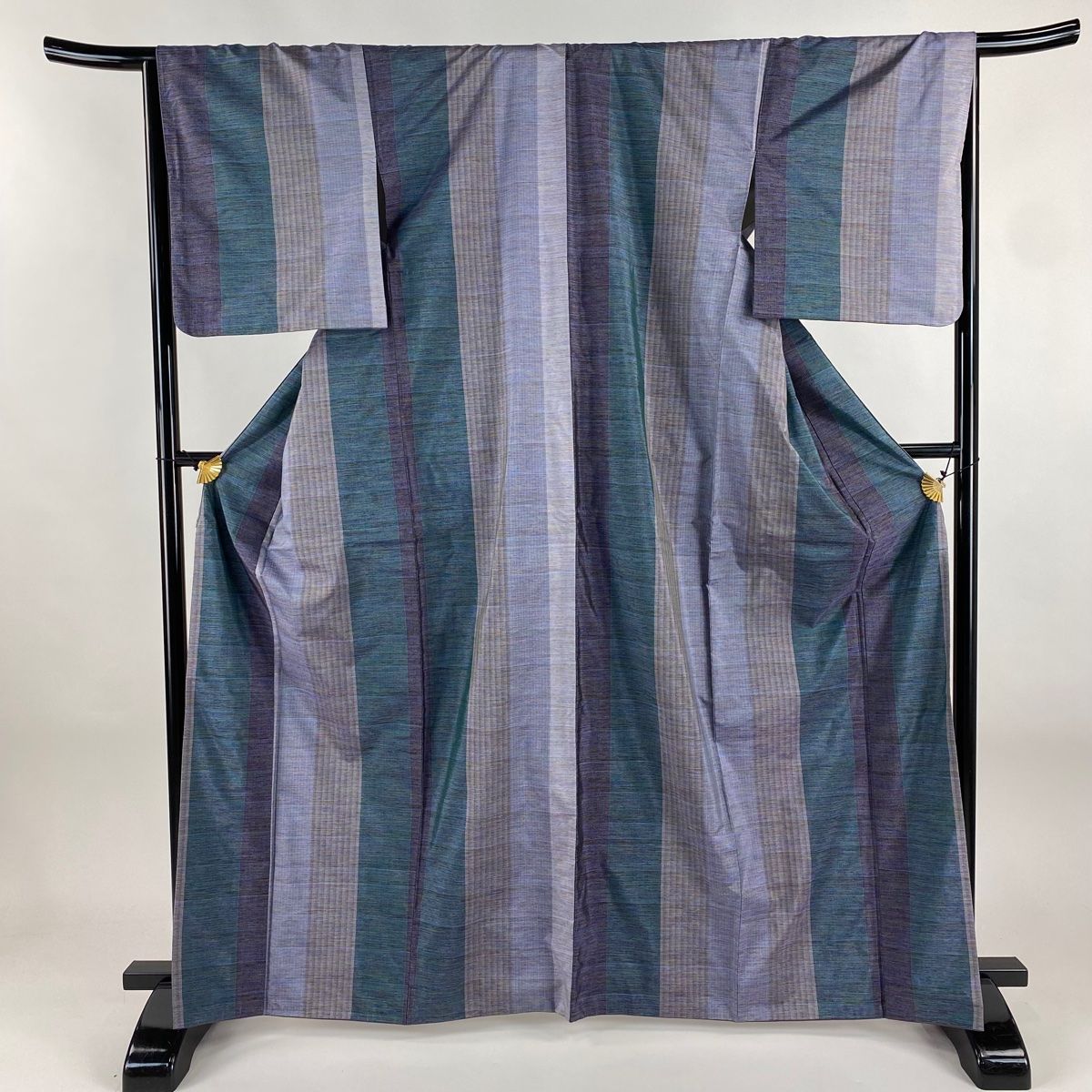 紬 身丈166 5 cm 裄丈66 M 袷 縞 灰紫 正絹 秀品