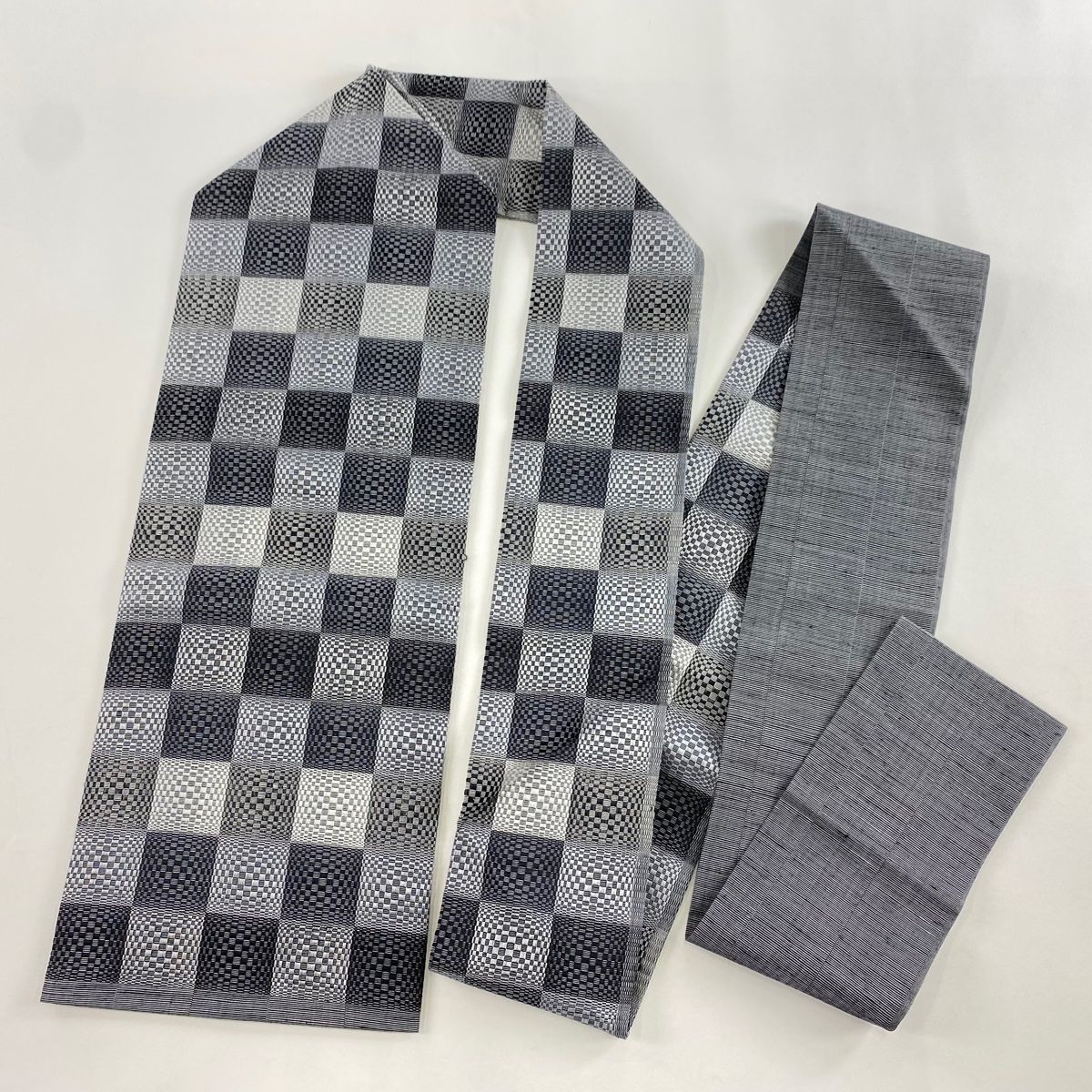 秀品 幾何学模様