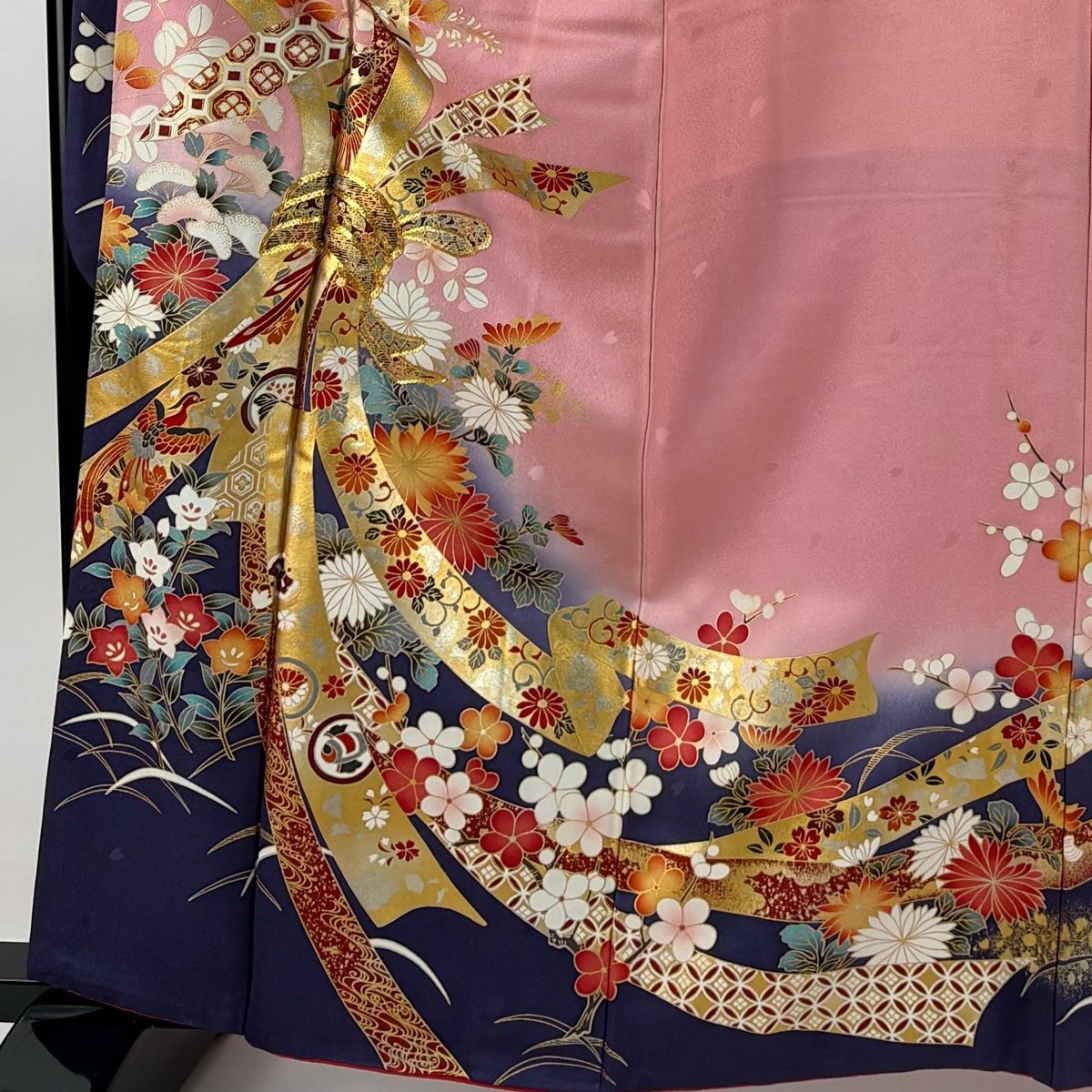 振袖 身丈161 cm 裄丈67 M 袷 束ね熨斗 草花 金糸 金彩 ピンク 正絹 秀品