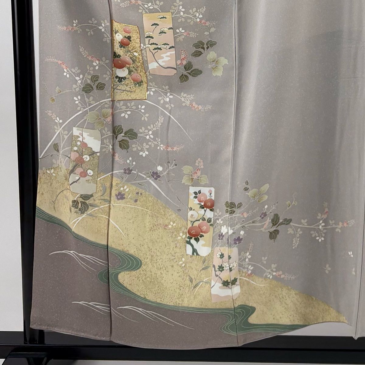 訪問着 身丈154 cm 裄丈64 5 M 袷 短冊 草花 金糸 金彩 薄小豆 正絹 秀品 一つ紋