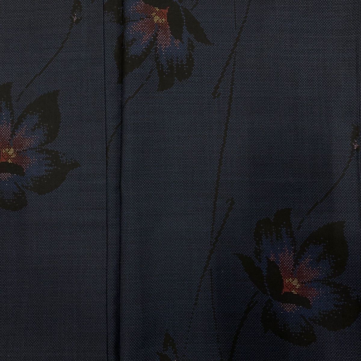  大島紬 身丈161 cm 裄丈68 L 袷 証紙 草花 純泥染 濃紺 正絹 秀品 紬 着物