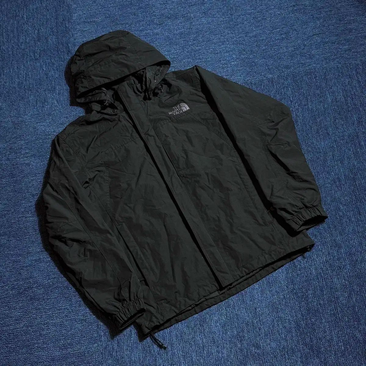 THE NORTH FACE ザノースフェイス フード ウィンドブレーカー ブラック