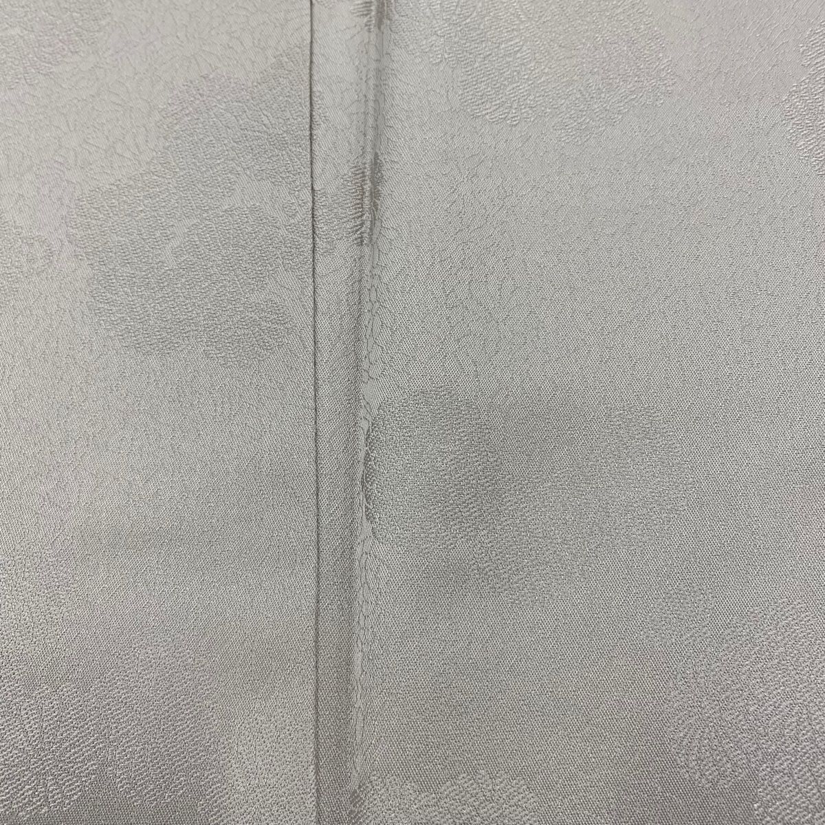 色無地 身丈166 cm 裄丈66.5 M 袷 ますいわ屋 地紋 灰茶 正絹 秀品 一つ紋 色無地 着物