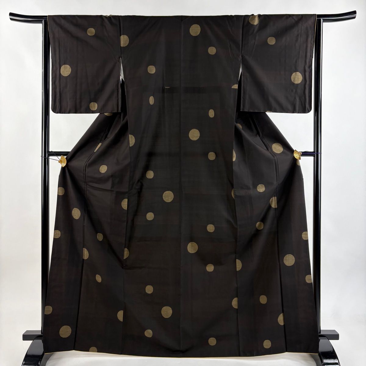 紬 身丈169 cm 裄丈63 5 S 袷 水玉 焦茶色 正絹 秀品