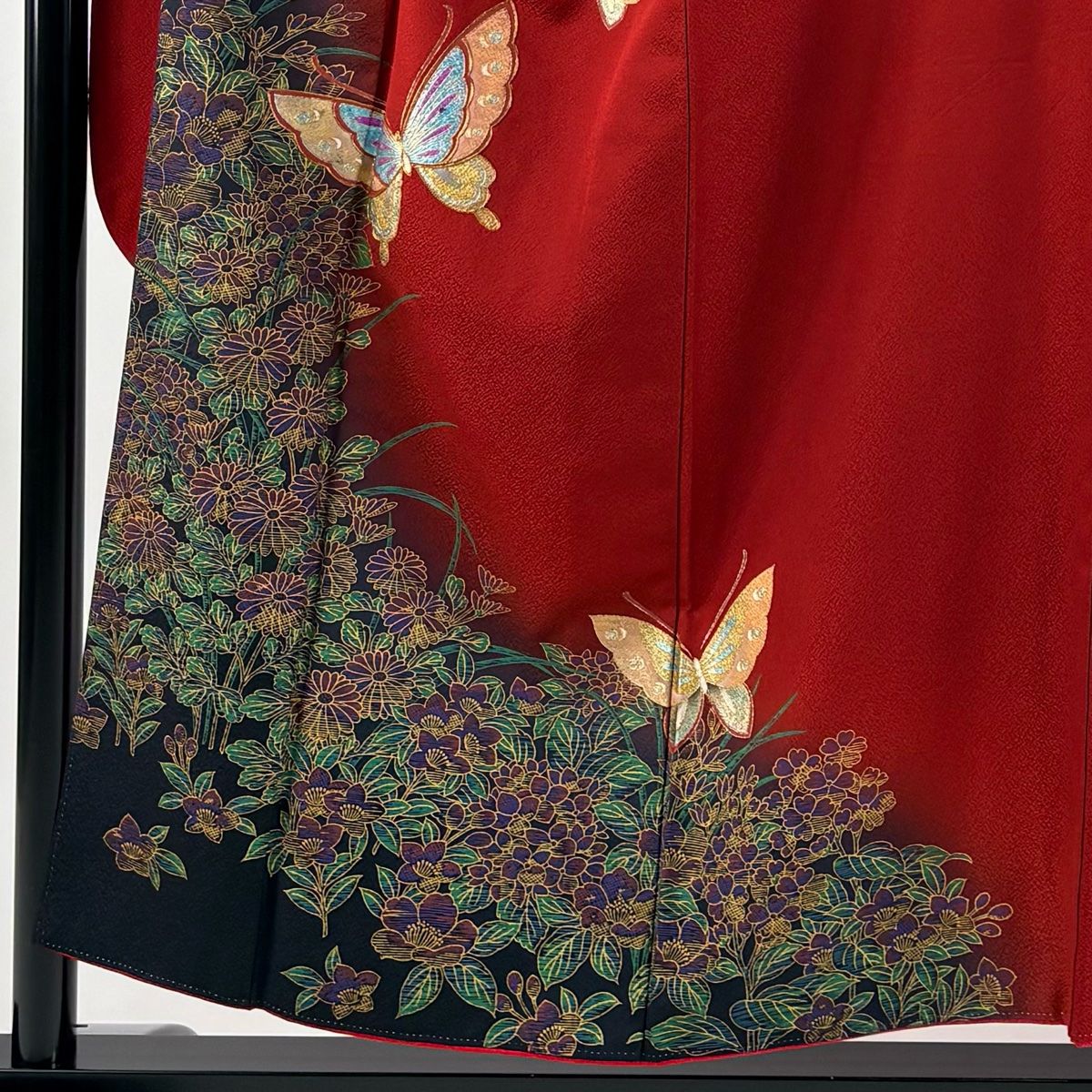 振袖 身丈153 cm 裄丈63 S 袷 蝶 草花 金糸 金彩 赤 正絹 秀品