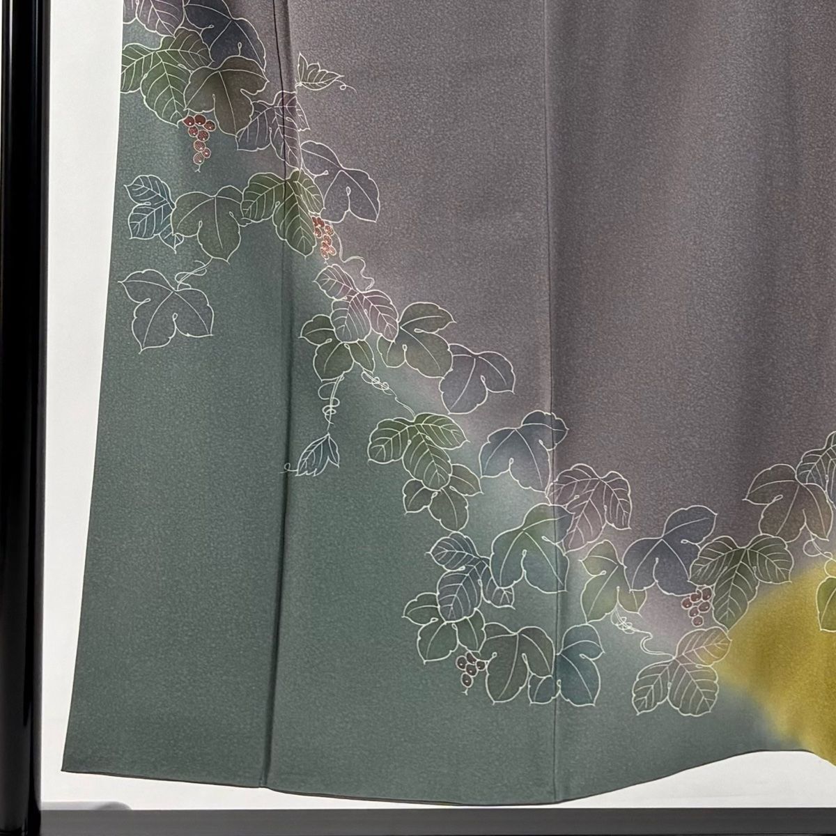 訪問着 身丈153.5 cm 裄丈63.5 S 袷 落款 葡萄 唐草 染め分け ぼかし 紫 正絹 秀品