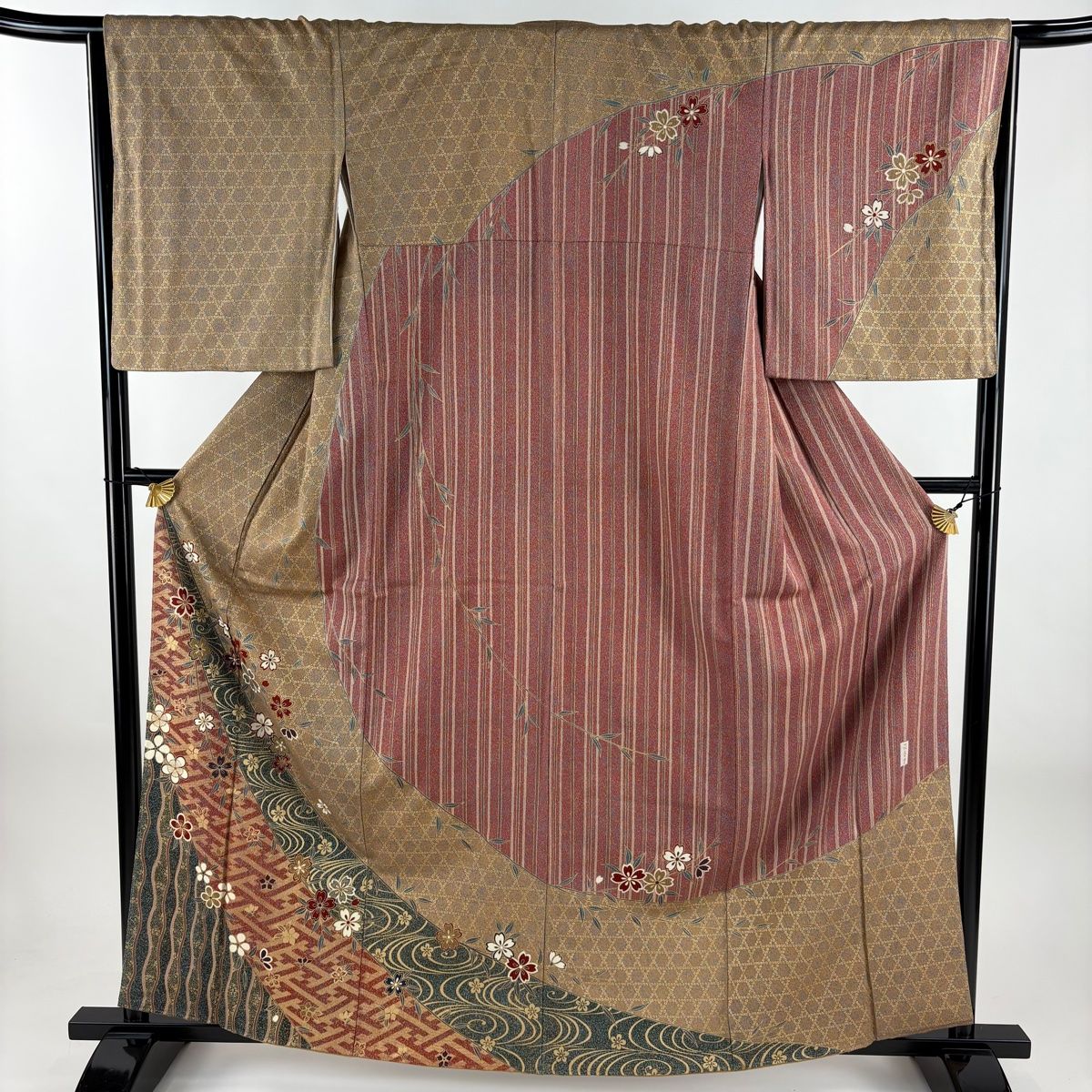 訪問着 身丈161.5 cm 裄丈65 M 袷 花香里 桜 流水 金彩 薄茶色 正絹 秀品