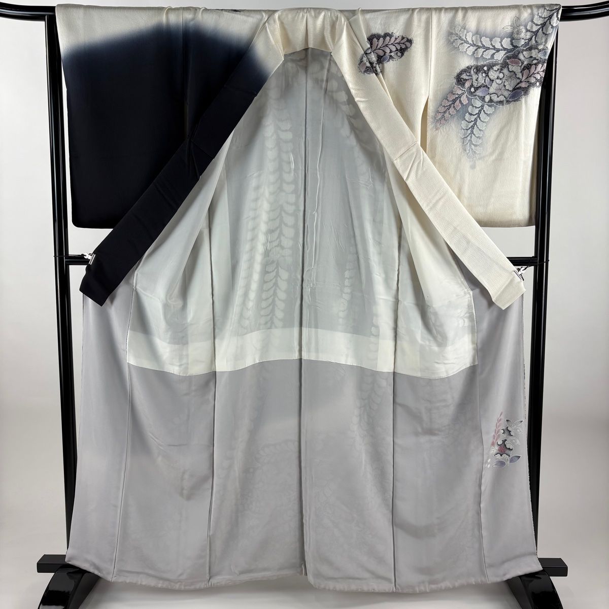  訪問着 身丈160 cm 裄丈67 M 袷 ふき綿仕立て 落款 辻が花柄 雲文 ぼかし 灰白 正絹 秀品 訪問着 付け下げ 着物