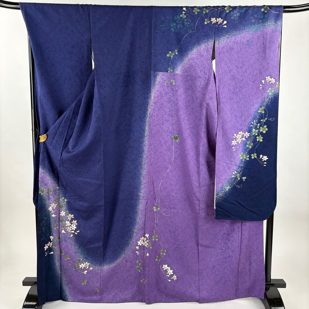 振袖 身丈168 5 cm 裄丈69 L 袷 やまと 草花 地紋 金銀彩 染め分け 青紫 正絹 秀品