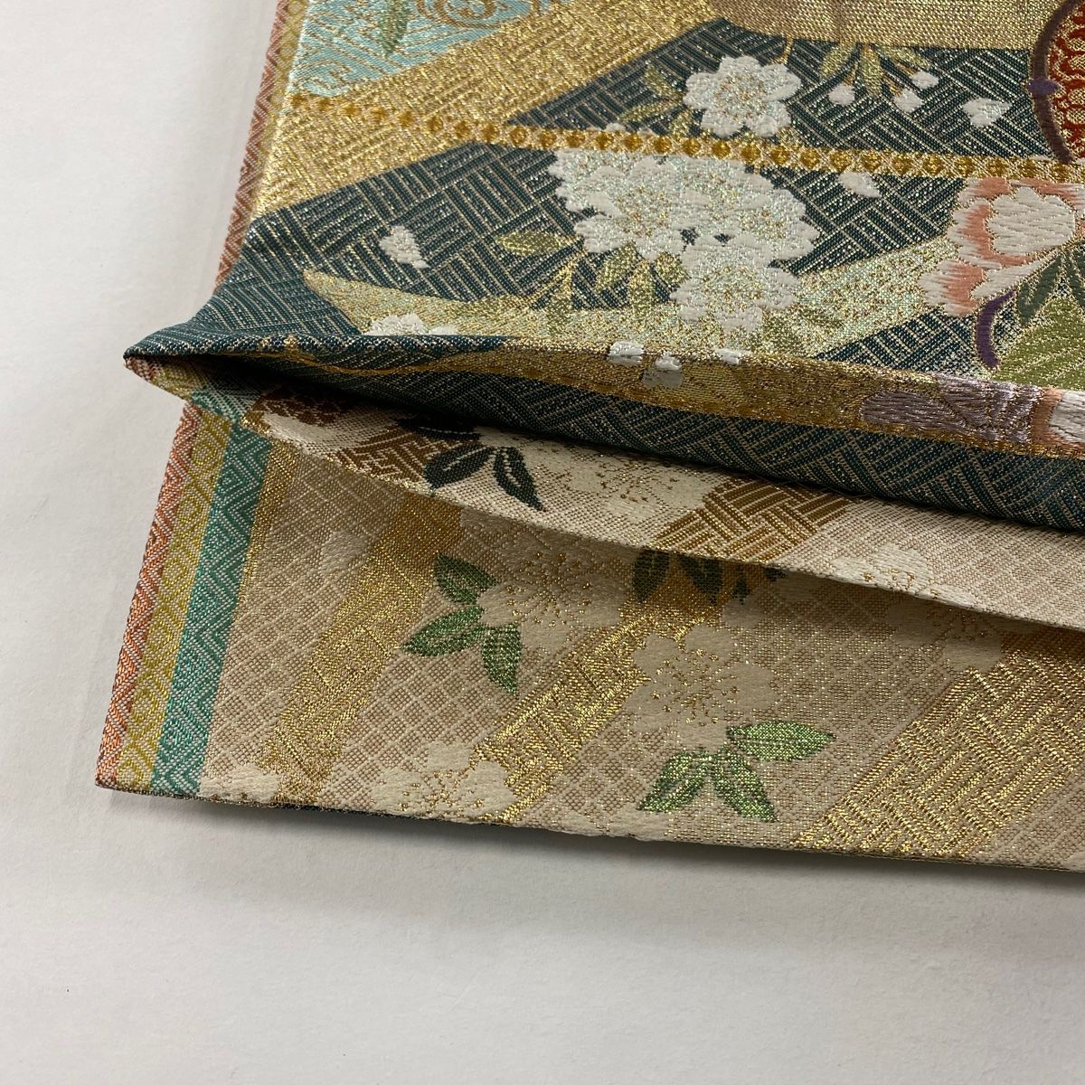  袋帯 秀品 鼓 草花 金糸 箔 薄緑 六通 正絹 袋帯 帯