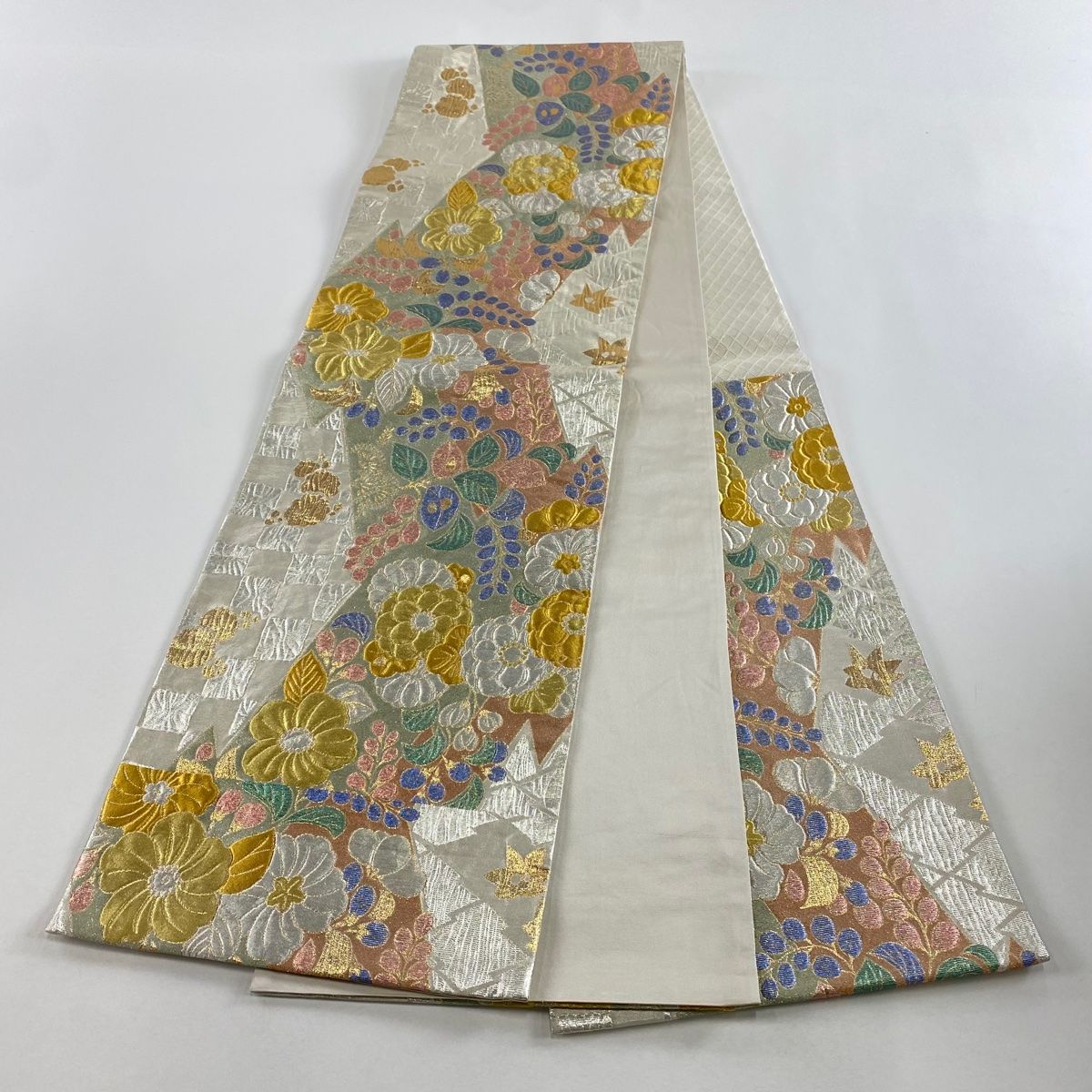 辻ヶ花柄 金銀糸