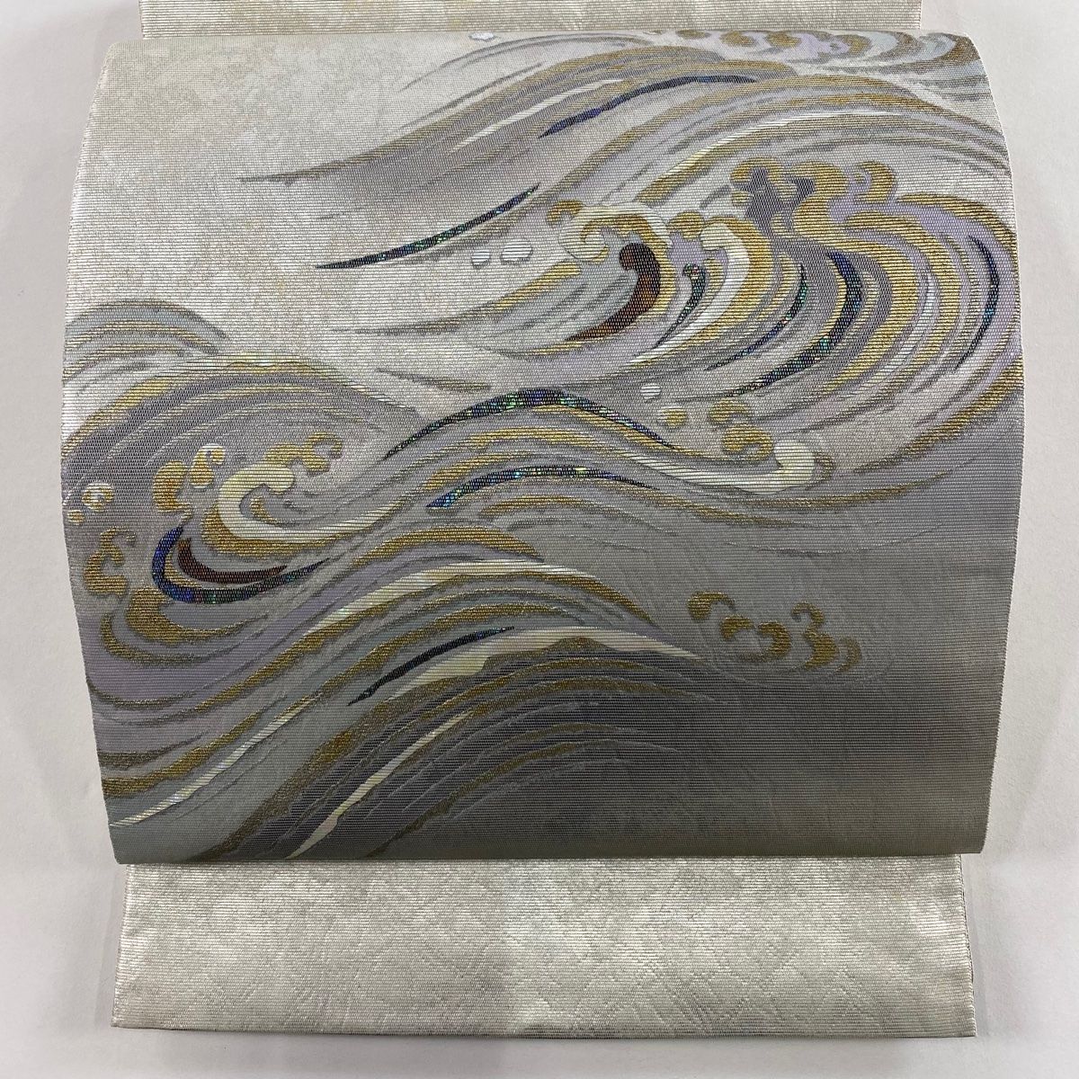 袋帯 秀品 波頭 螺鈿箔 金銀彩 銀色 お太鼓柄 正絹