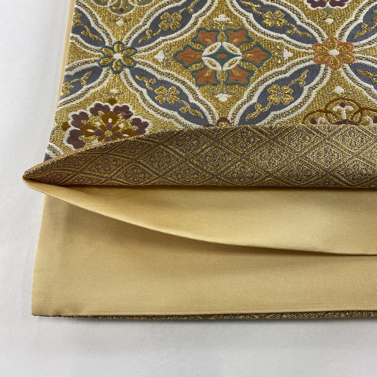 正絹✿瑞花文　 宝相華　金糸　袋帯 正絹✿瑞花文 宝相華 金糸 袋帯
