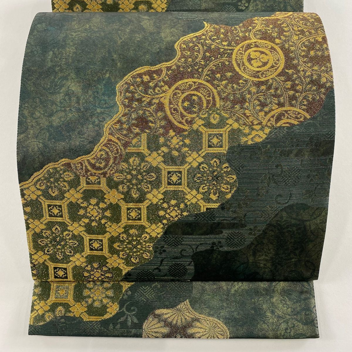 袋帯 秀品 道長取り 花唐草 青銅箔 金糸 深緑 六通 正絹