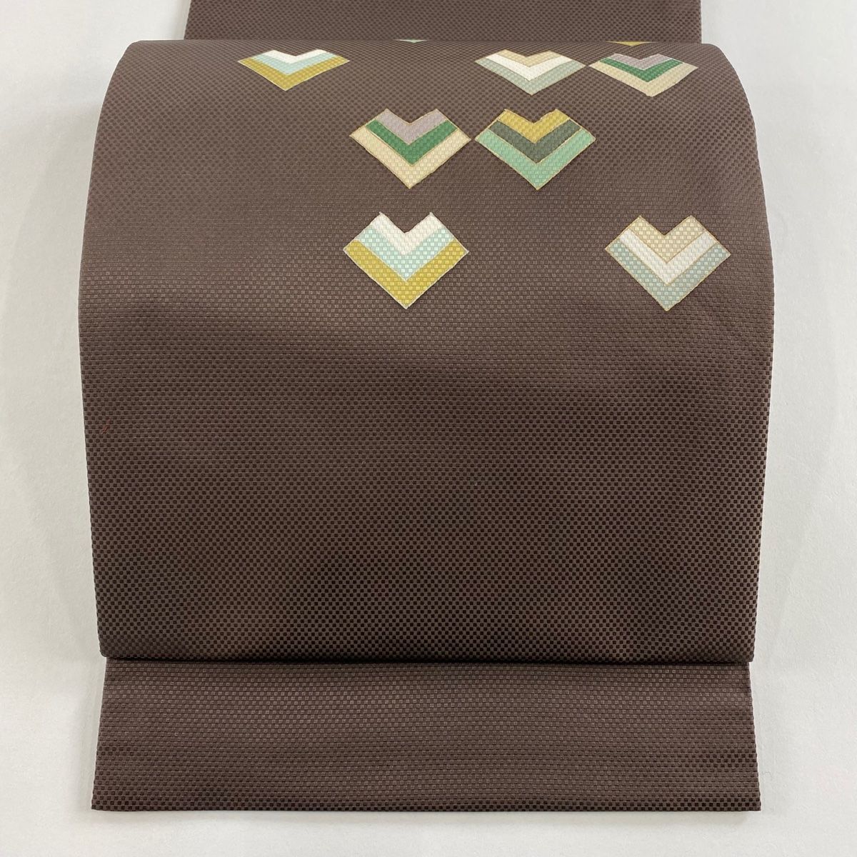 袋帯 秀品 幾何学模様 金彩 焦茶色 お太鼓柄 正絹
