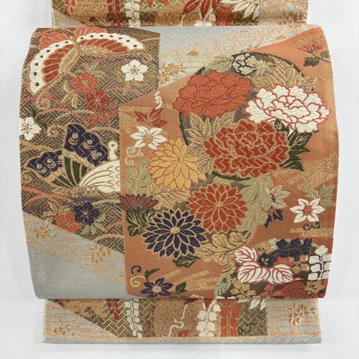 袋帯 秀品 関西仕立て 花丸文 蝶 金糸 箔 金色 六通 正絹
