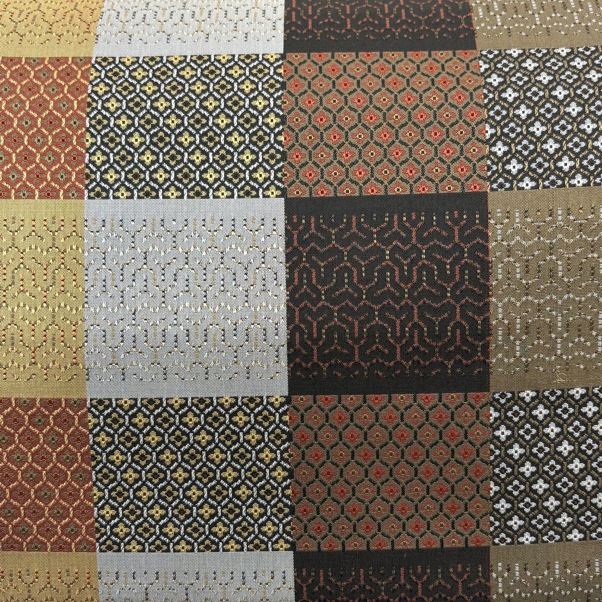 袋帯 秀品 毘沙門亀甲 花 黒 全通 正絹