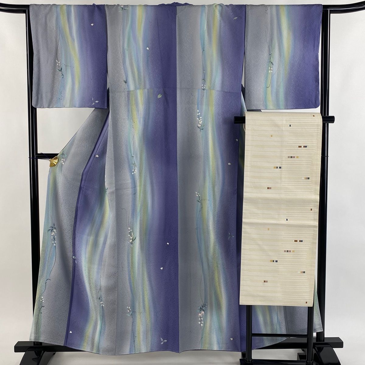 小紋 身丈158 cm 裄丈65.5 M 袷 名古屋帯セット やまと 草花 よろけ縞 ぼかし 青灰色 正絹 秀品