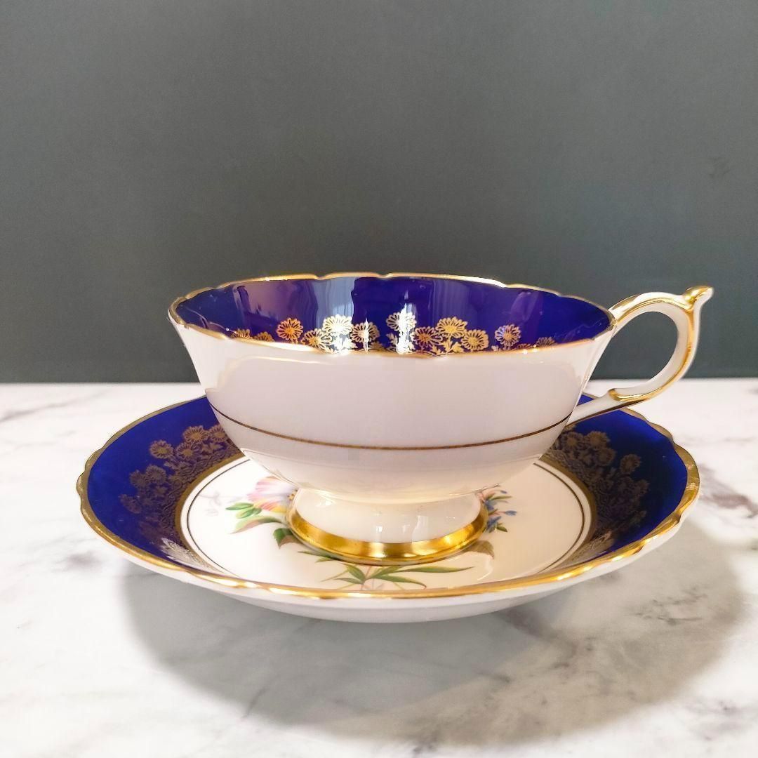 ピオニ ーカップ＆ソーサー