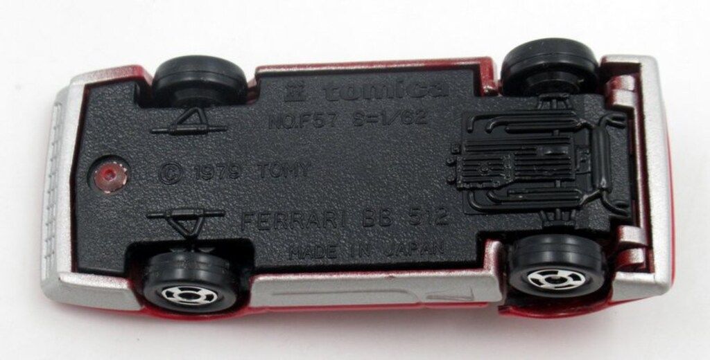  TOMY 外国車シリーズ トミカ フェラーリBB 512 赤 銀ボディ2 Fホイル F 57 1 6 トミカ ミニカー