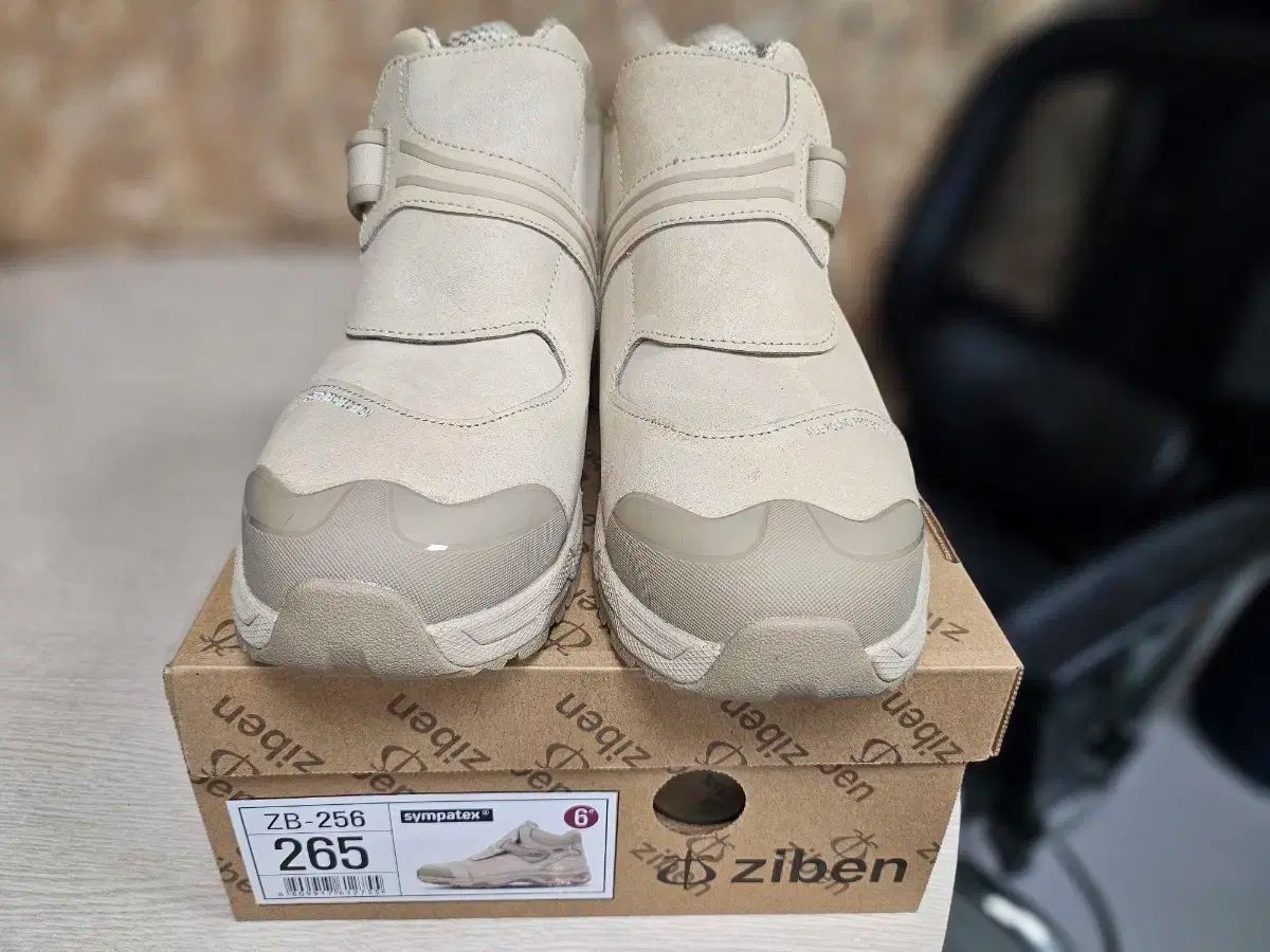 ZIBEN 安全靴 ZB-256 발등 COVER バックル 防水ライナー 足が快適な作業靴