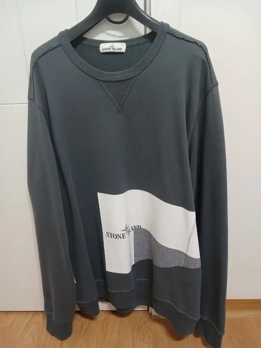 ストーンアイランド スウェット110