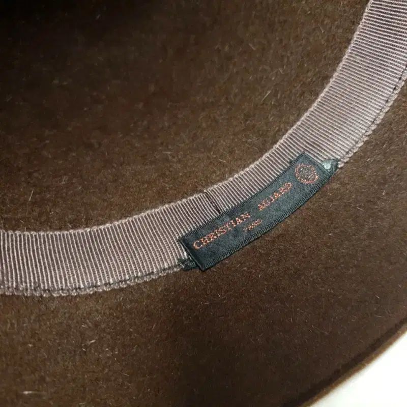  クリスチャン オジャール カシミアフェルト フェドラ A 343 その他 帽子