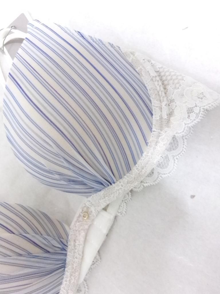 Wacoal Yue ワコールユエ ブラジャー ストライプ 水色×白系 み D 65 975489