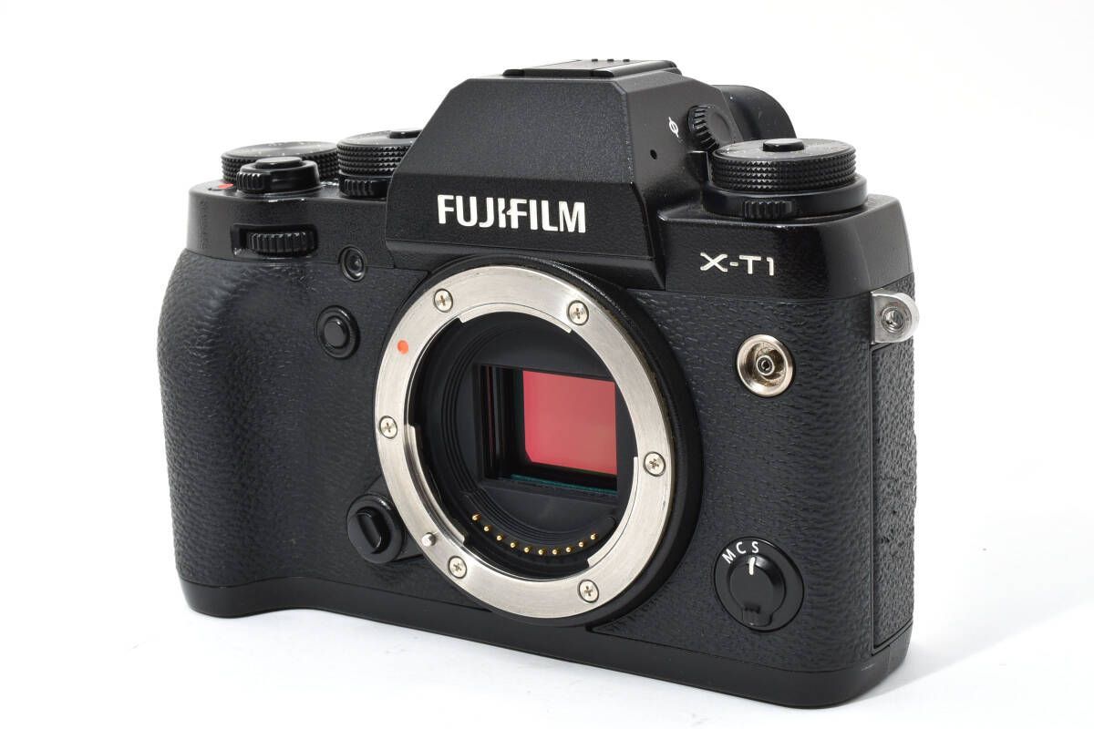 ショット数298回 富士フイルム FUJIFILM X-T1 ボディ ブラック ミラーレス一眼 L0 6992