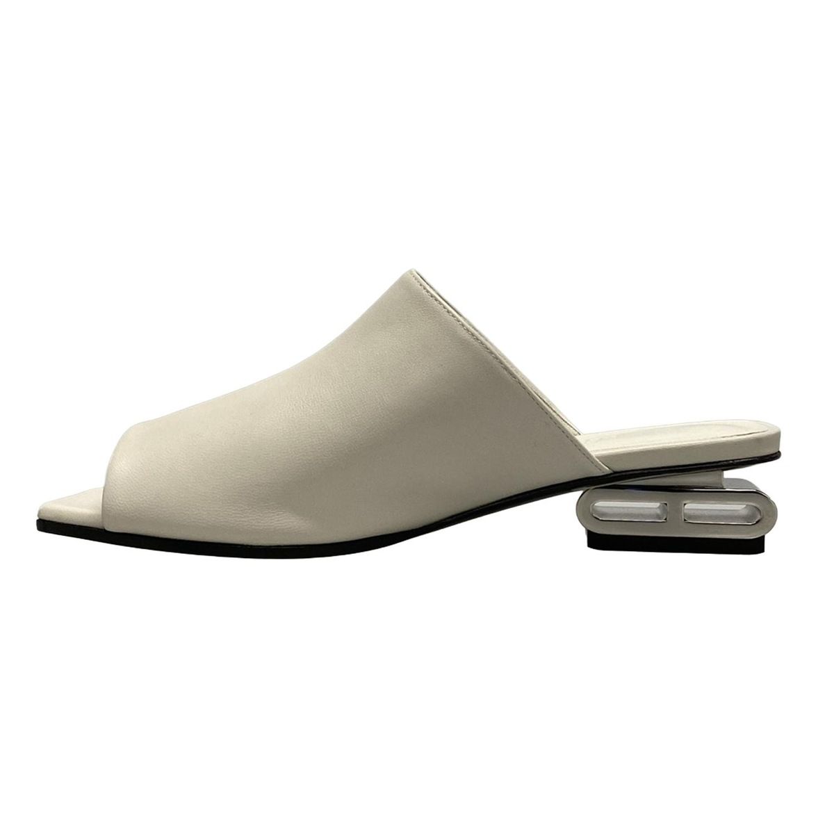 シェーヌダンクル アイボリー