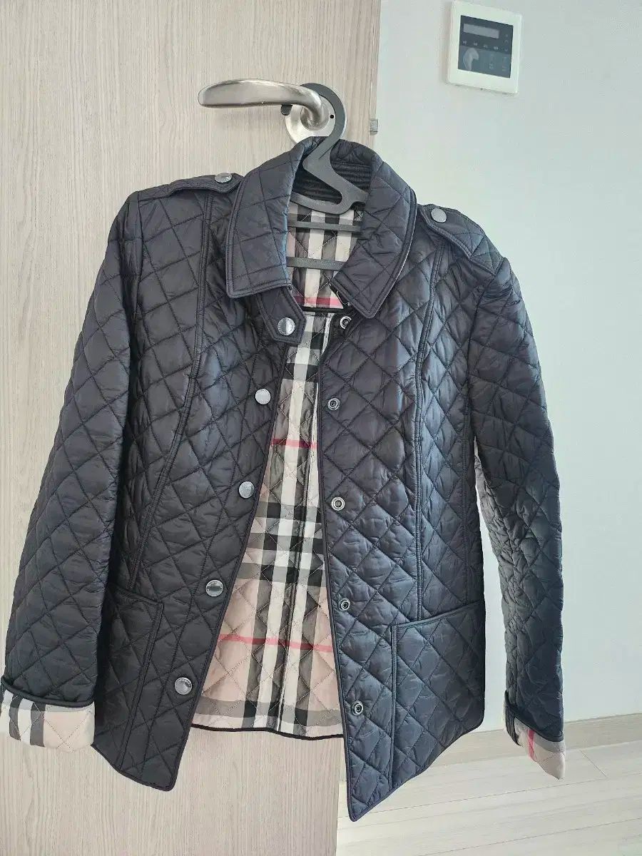 バーバリーキルティングジャケット