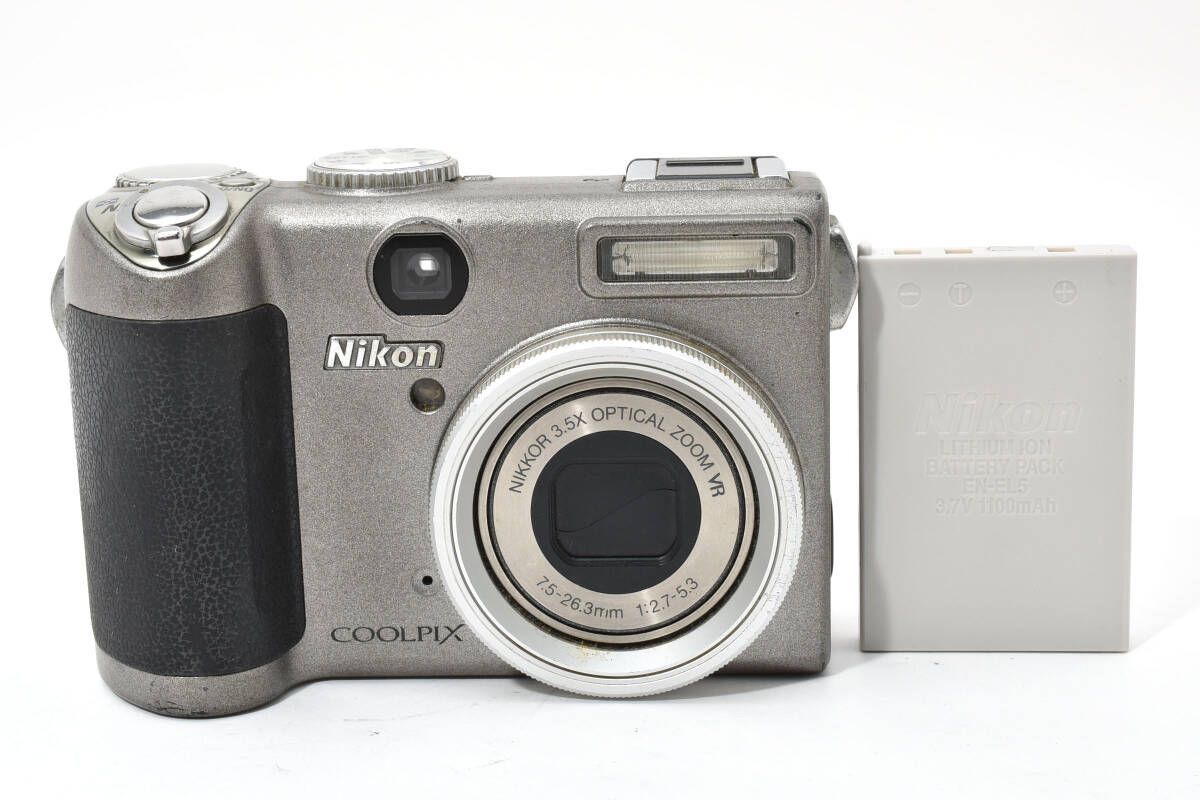 【美品】Nikon COOLPIX P5000 シルバー ☆良品☆ ニコン Nikon COOLPIX P5000 シルバー コンパクトデジタル