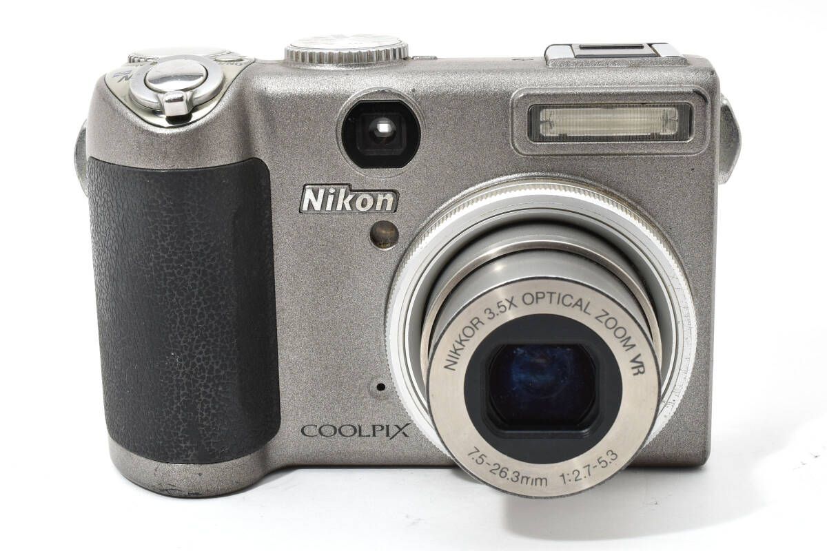 Nikon Coolpix P5000 シルバー デジタルカメラ｜D713 Nikon Coolpix