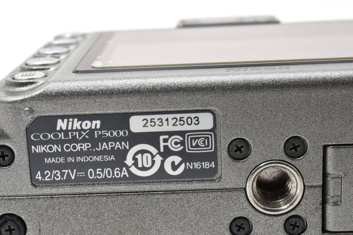Nikon Coolpix P5000 シルバー デジタルカメラ｜D713 ☆良品☆ ニコン Nikon COOLPIX P5000 シルバー コンパクトデジタル