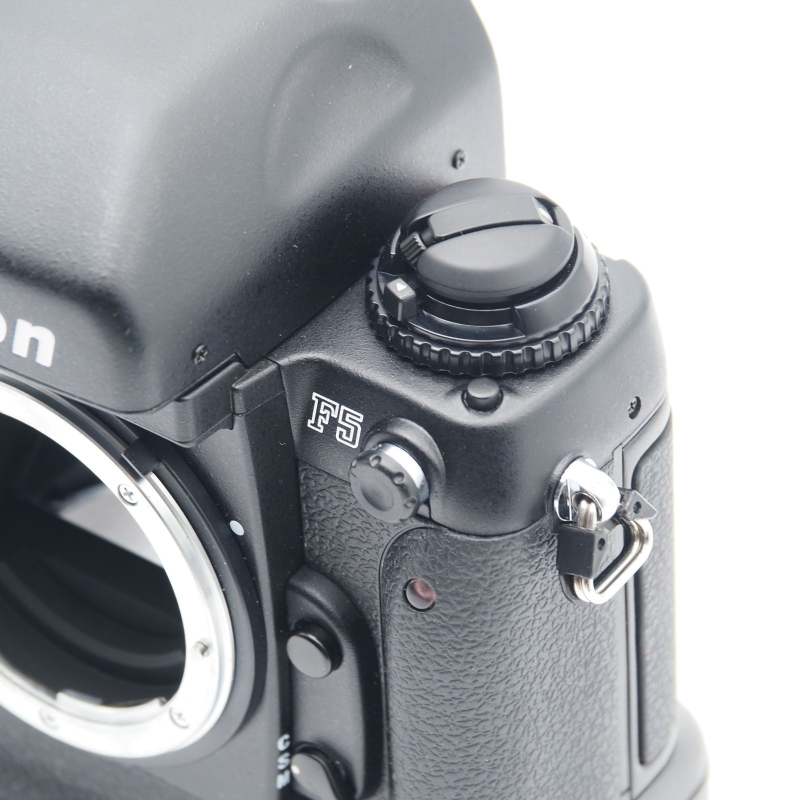 ST00167 ほぼ新 Nikon F5 ボディ