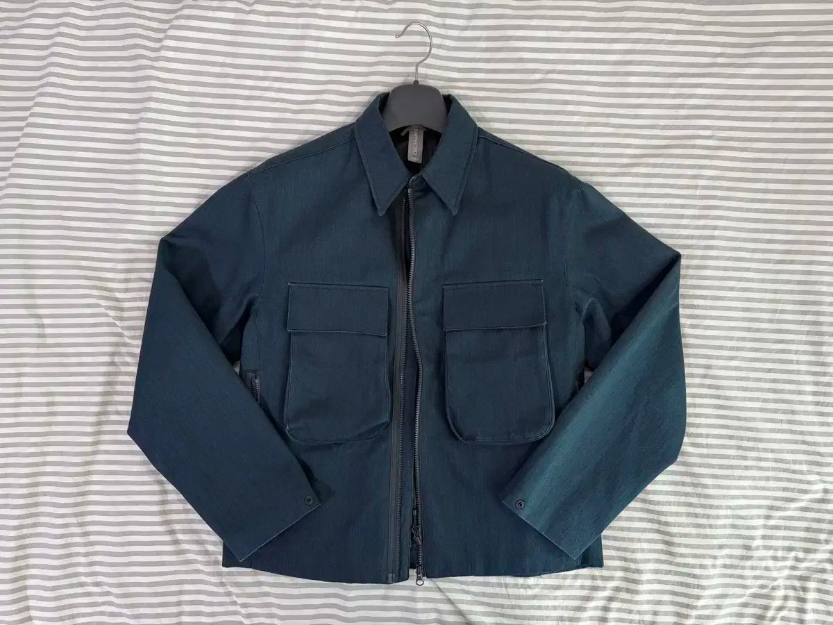 UNAFFECTED ネイビー ジャケット(S)