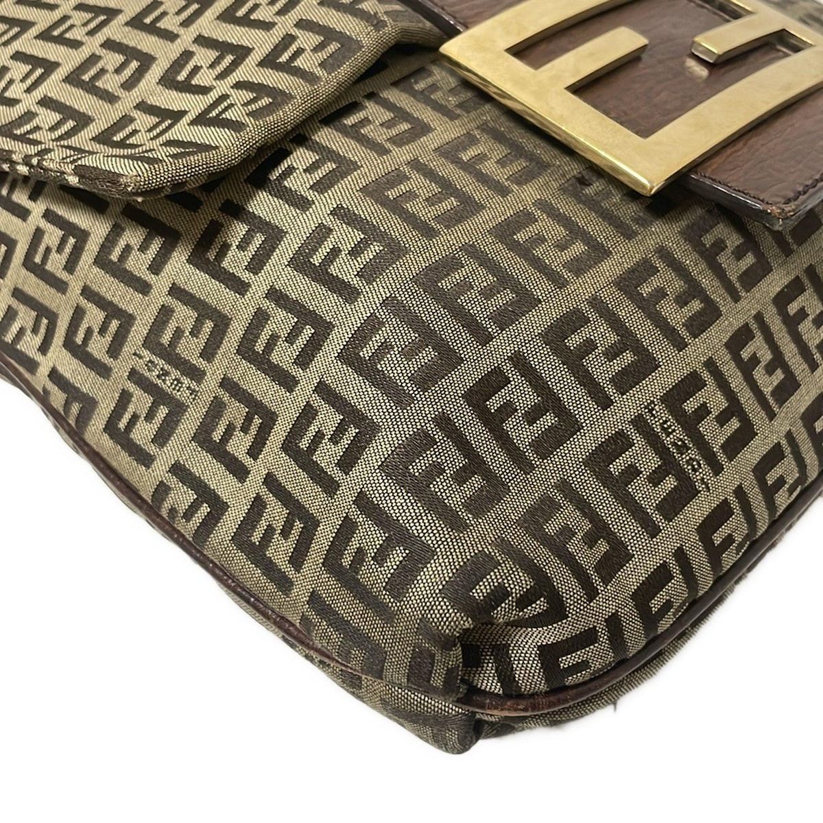 ベージュ×ダークブラウン レザー