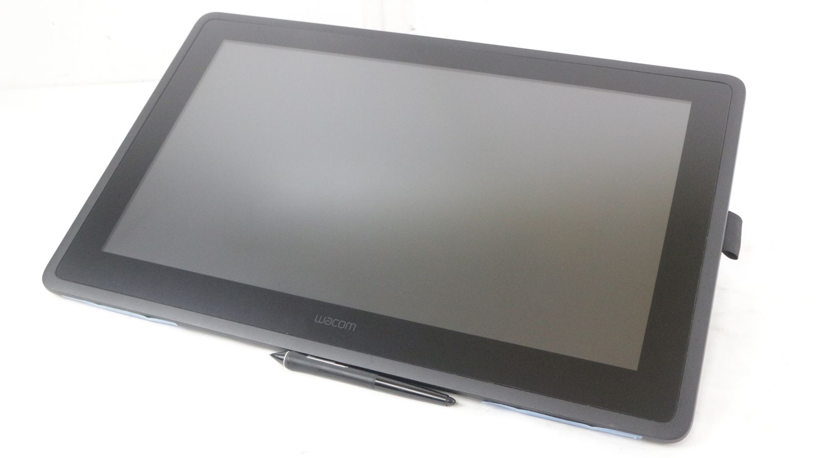 Wacom 液タブ DTK-2260 Cinriq 22 ワコム 液晶タブレット ペンタブ イラスト ITHKSFYX3JM0-F40-byebye