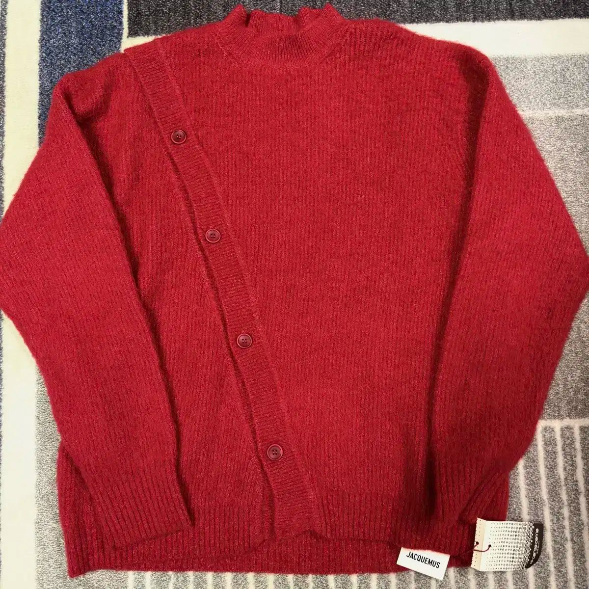 JACQUEMUS ジャックムス ル カーディガン ポ アシンメトリック レッド