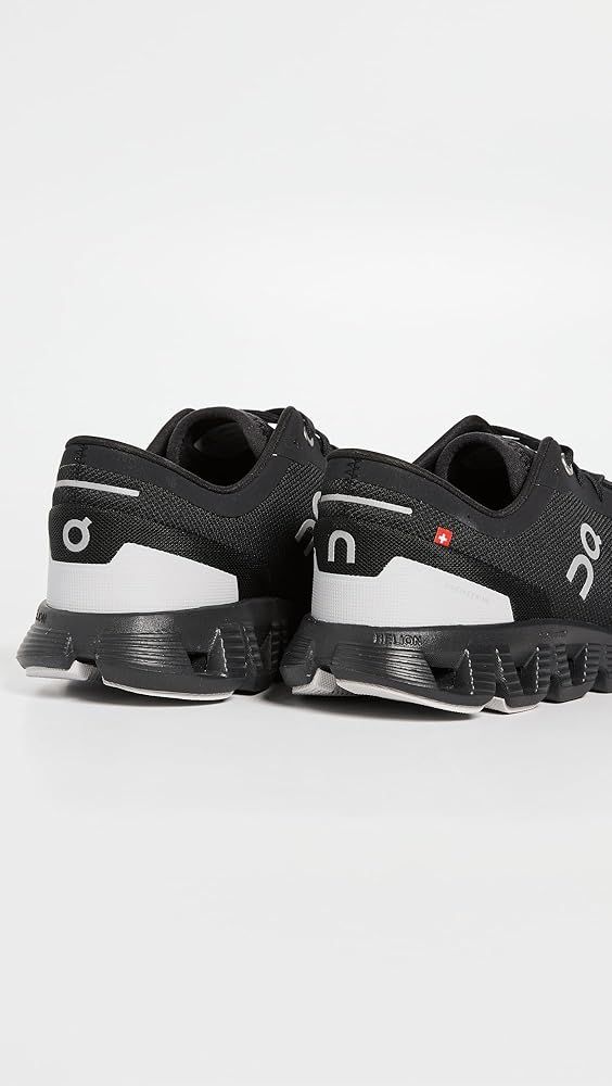  ON オン ランニングシューズ Cloud X 3 メンズ 28 0 cm その他 靴