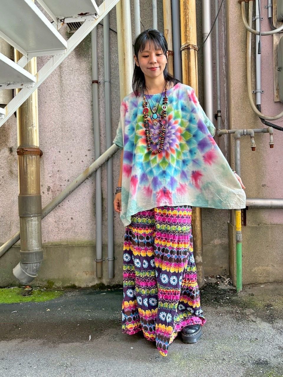 タイダイ染め 新型ブラウス 幻想的な曼荼羅模様 グリーン×ベージュ ムラ染め Hippies Dye最 HD25-01