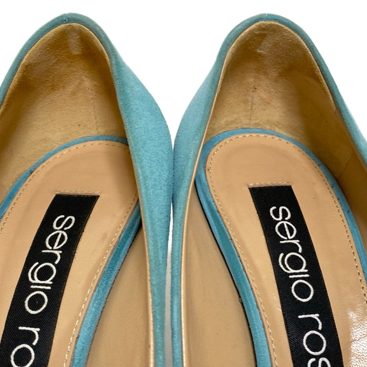 - ライトブルー